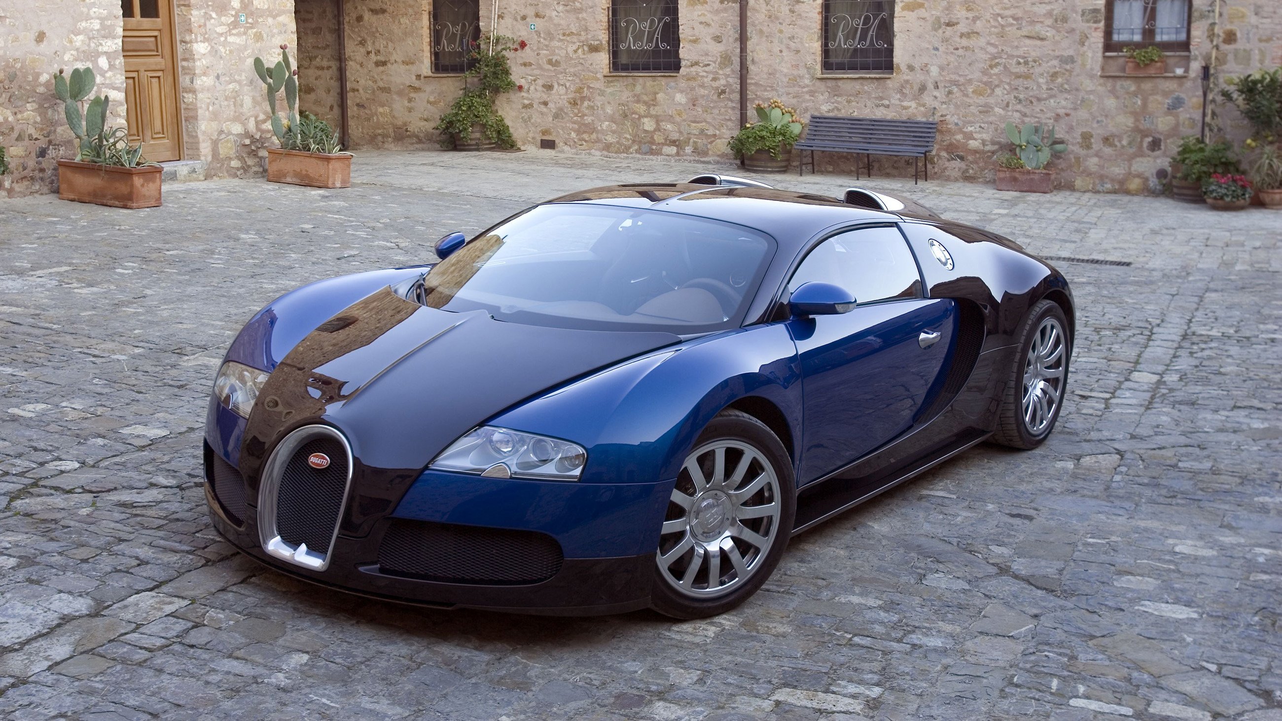 Bugatti Veyron 2026 01.jpg