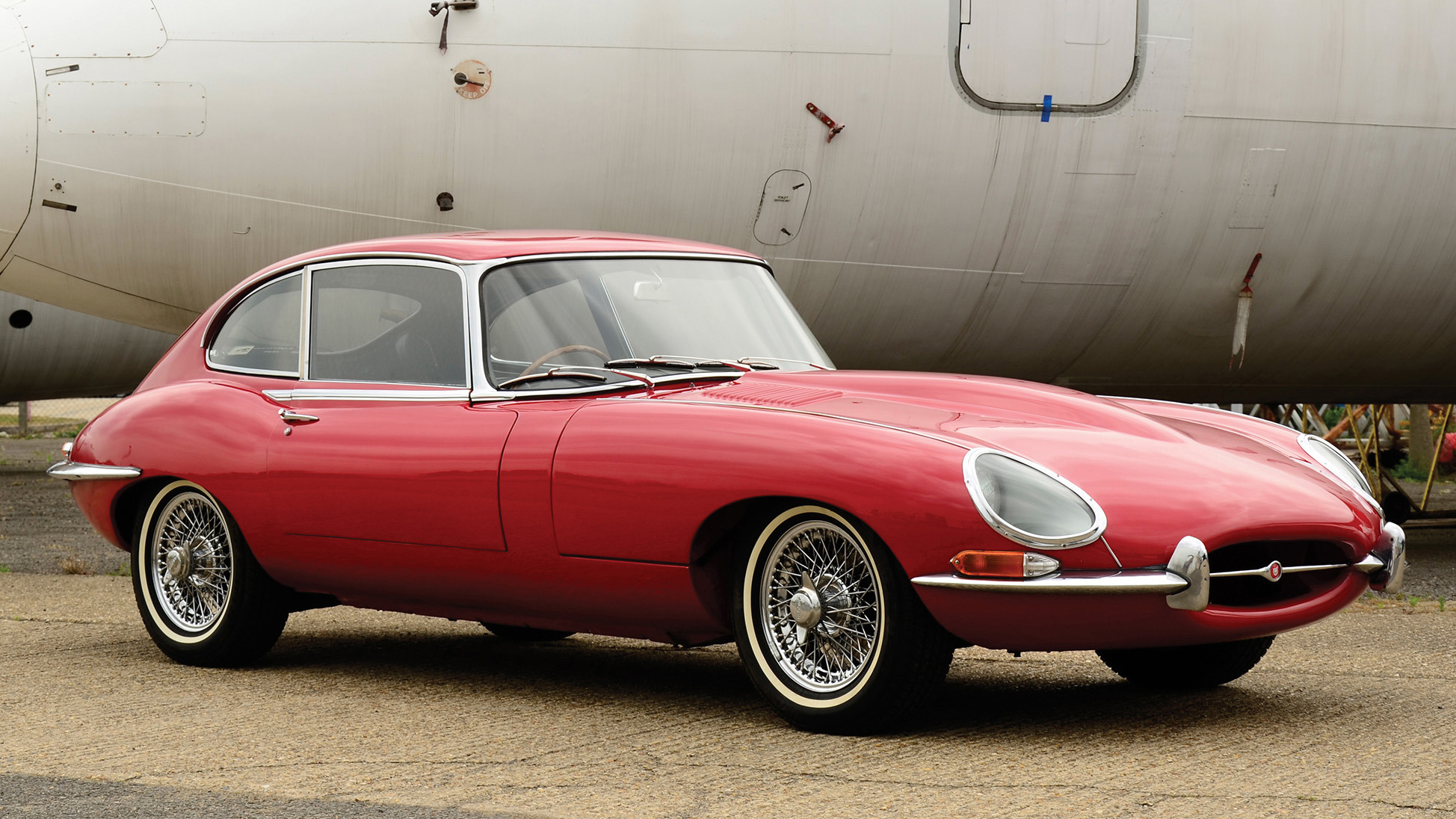 Jaguar E-Type copy.jpg