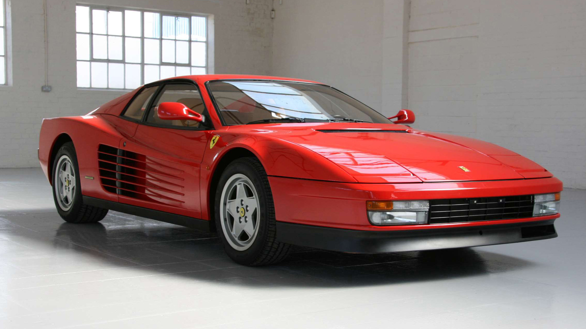 ferrari-testarossa-goodwood-16102019 copy.jpg