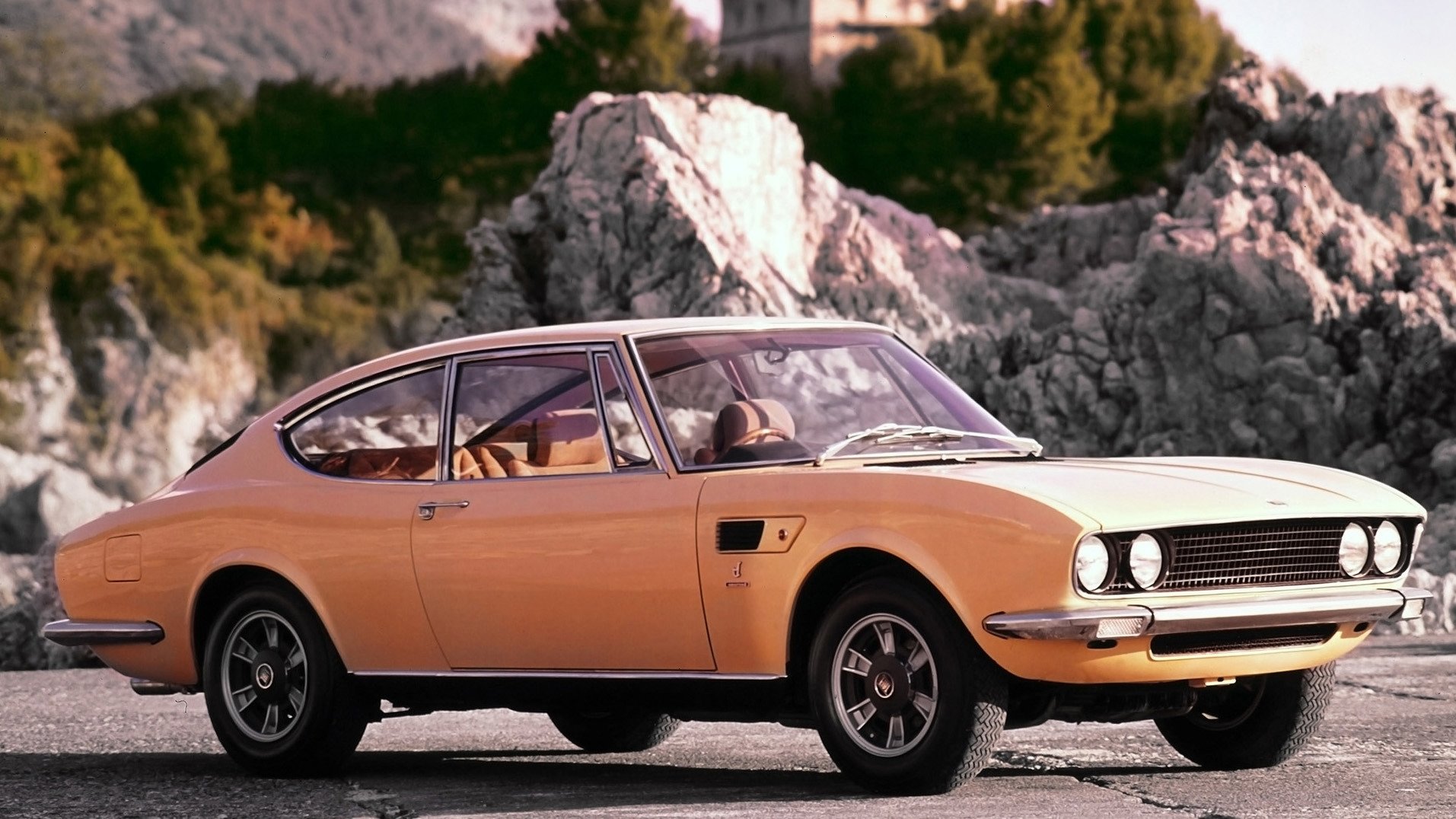 Fiat Dino copy 2.jpg
