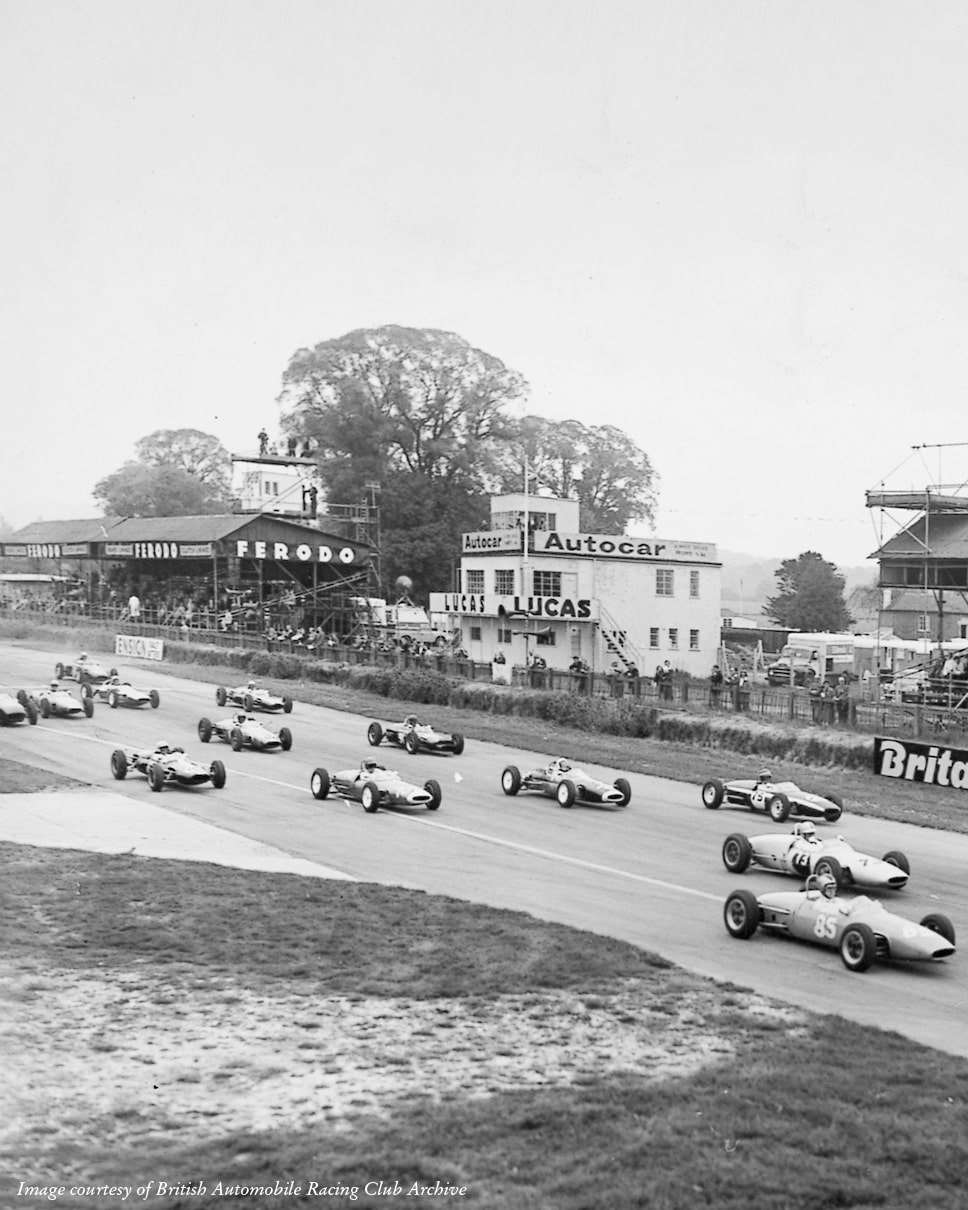 Goodwoods Historic Motor Circuit Startline 1950s
